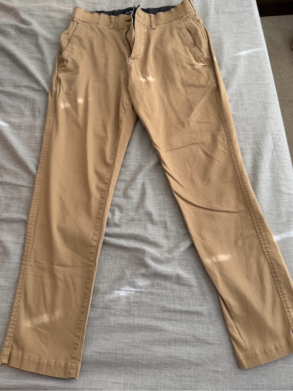 Abercrombie & Fitch Athletic Chino Pants